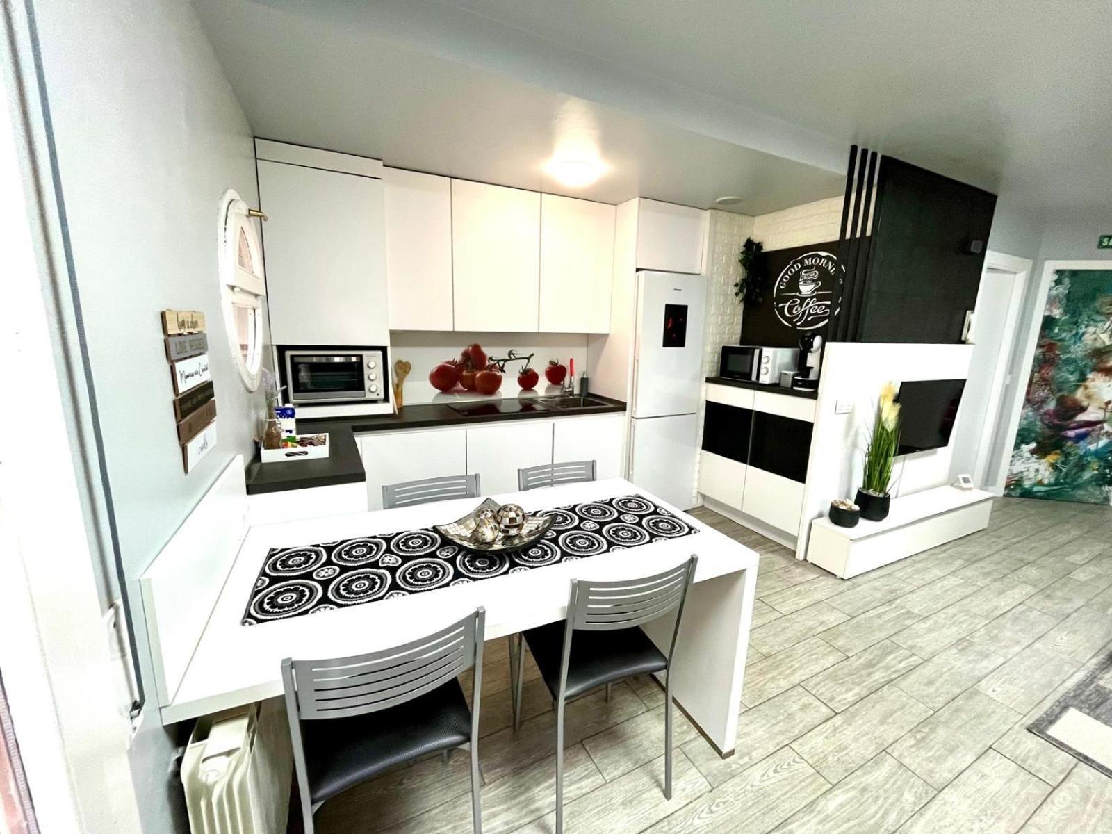 L&D -Parking Incluido- Apartment ตูเดลา ภายนอก รูปภาพ